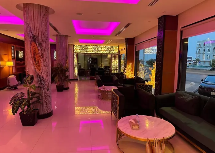 Meral Crown Hotel