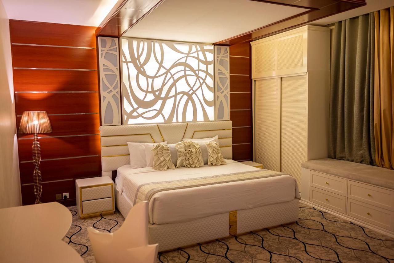 Hotel Meral Crown 3*