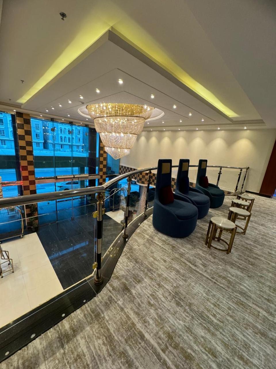 Meral Crown Riyadh