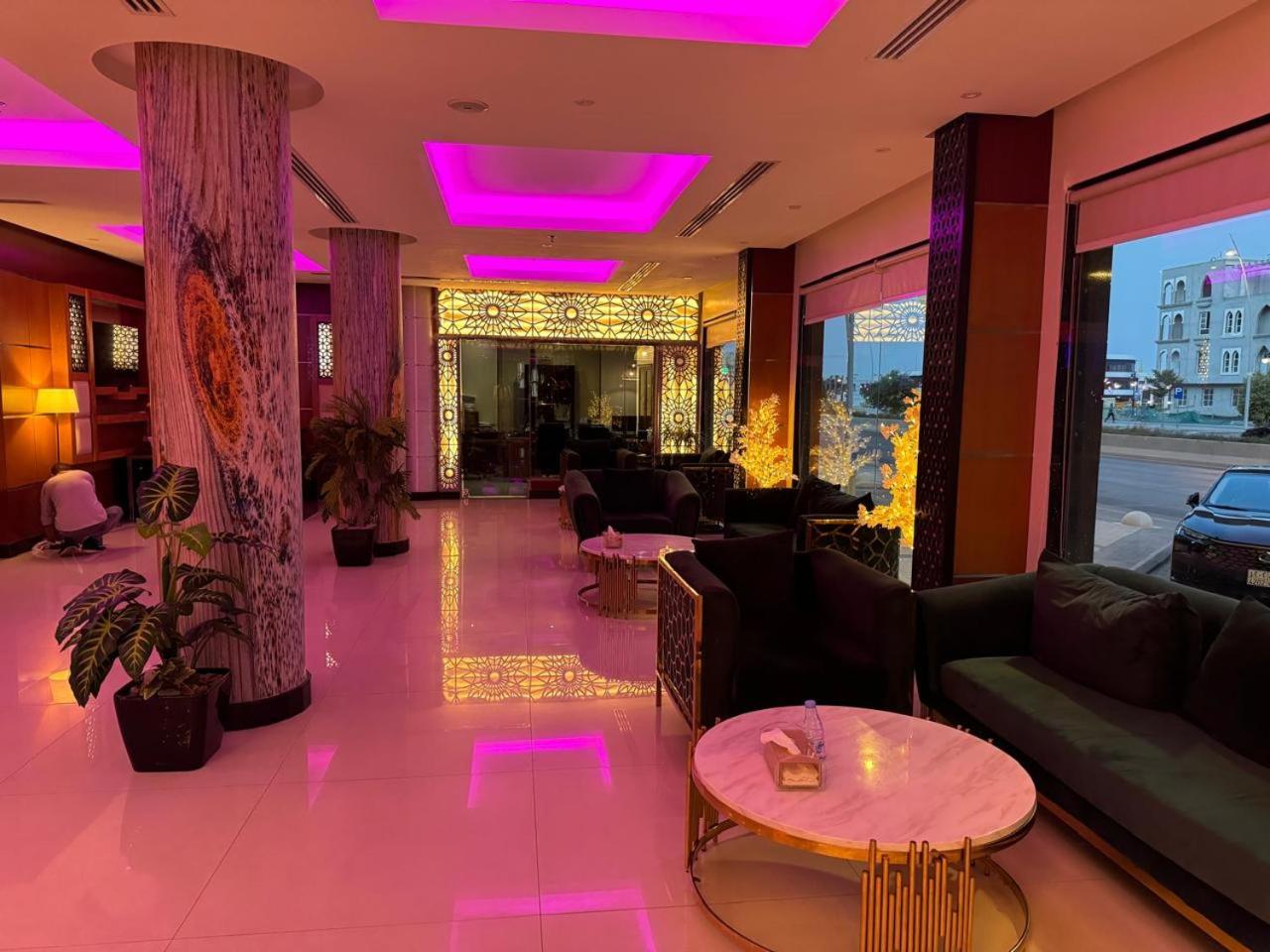 Hotel Meral Crown