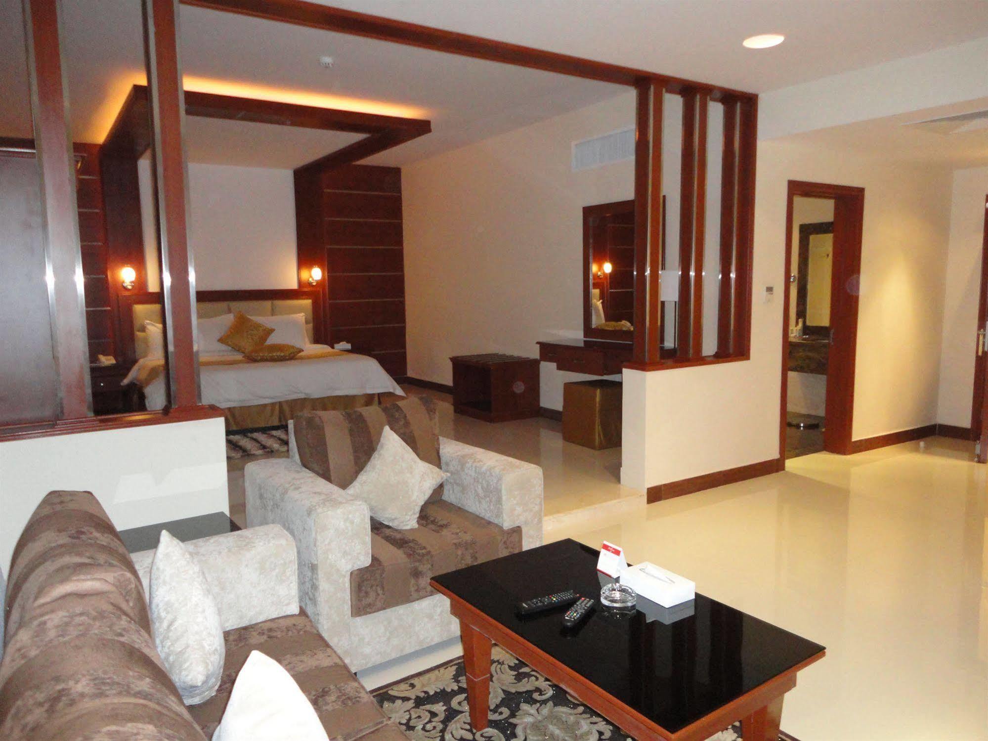 Meral Crown Hotel Riyadh